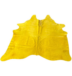 PEAU DE VACHE TEINTEE JAUNE...
