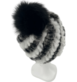 BONNET EN LAPIN REX POMPON