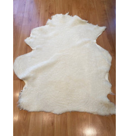 PEAU DE MOUTON BLANCHE FRISEE