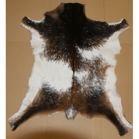 PEAUX DE CHEVREAUX