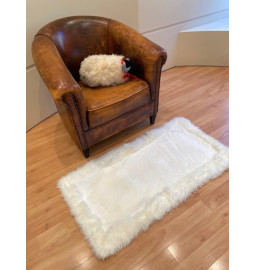 SHEEPSKIN BEDSIDE RUG